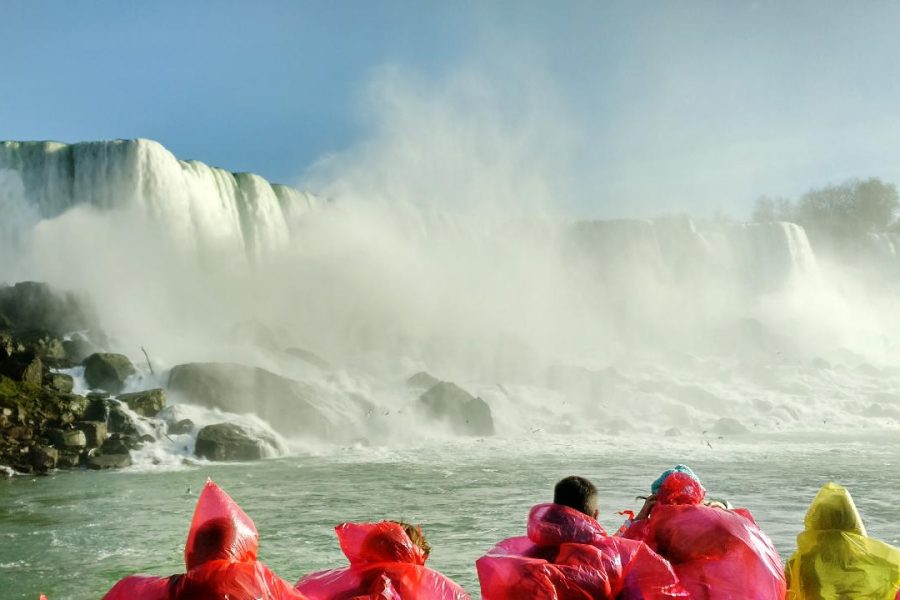 Hamilton To Niagara Falls Large Group Custom Bus Tour (upto 56 Passengers)